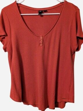 Volcom Red Henley Button Neck Short Sleeve Ribbed Shirt, Size M